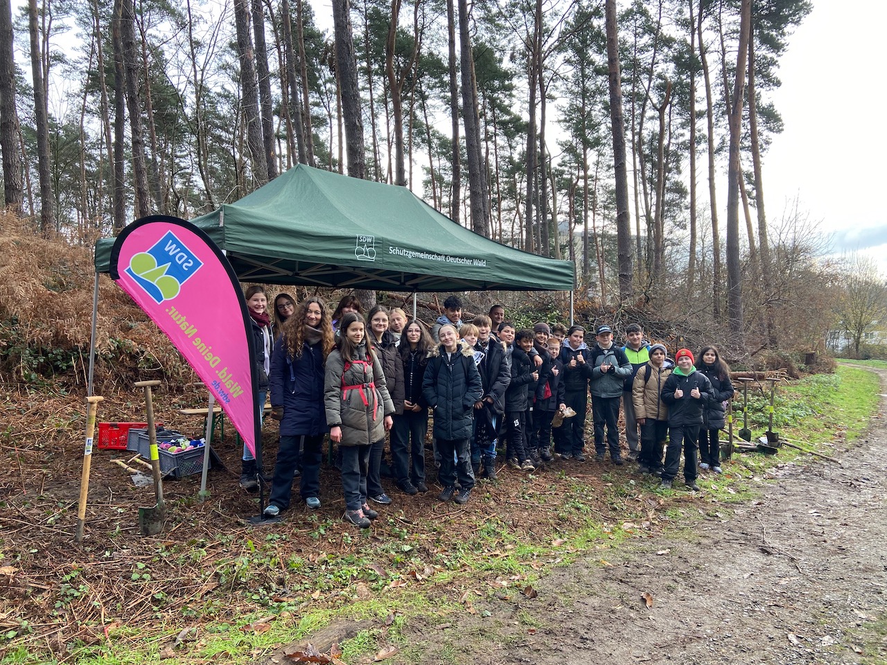 Deine Schule. Euer Wald_2025_08