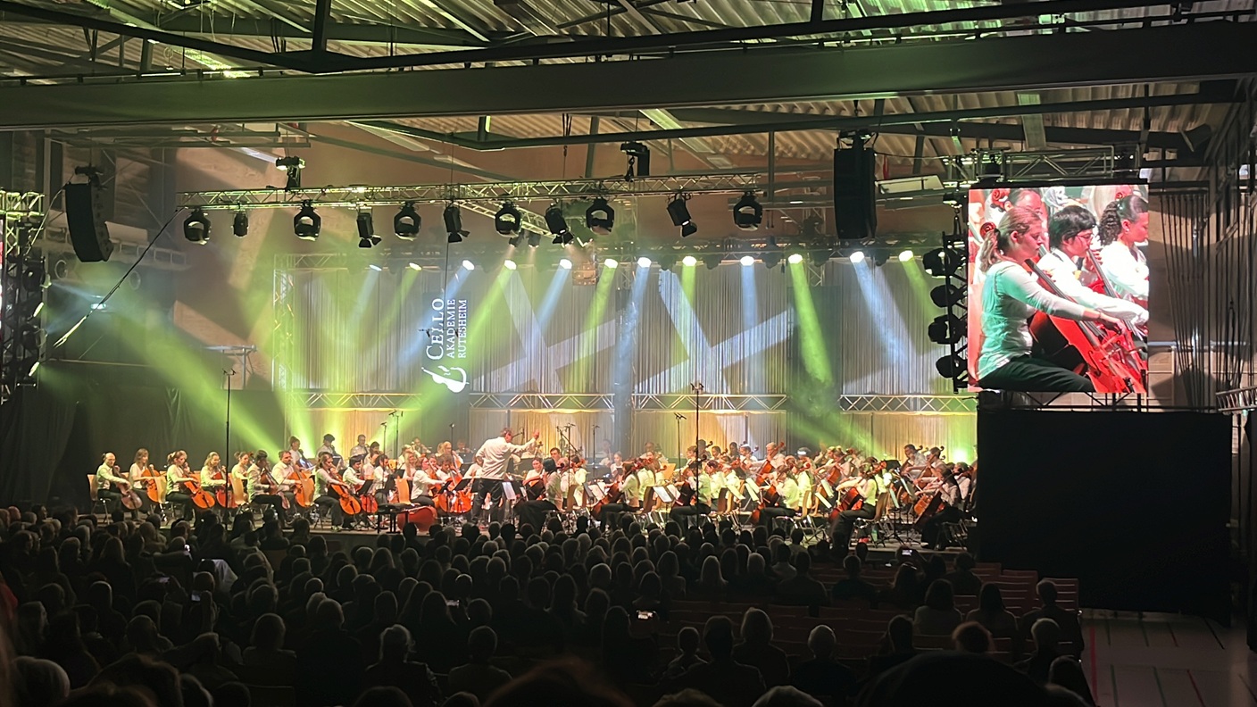 Luise Scherer und die Kraft von 120 Celli_2025_01